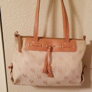 Dooney and Bourke Tan purse